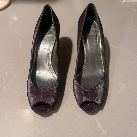 Stuart Weitzman Shoes - STUART WEITZMAN Purple Fabric Peep Toe Pump w/ Gold Detail: Sz 7